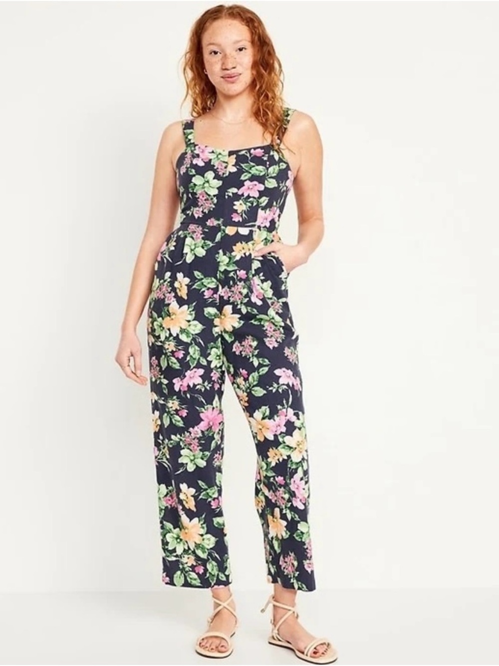 Floral Jumpsuit Womens Small Navy Blue Sleeveless Romper, with Pockets!🌸